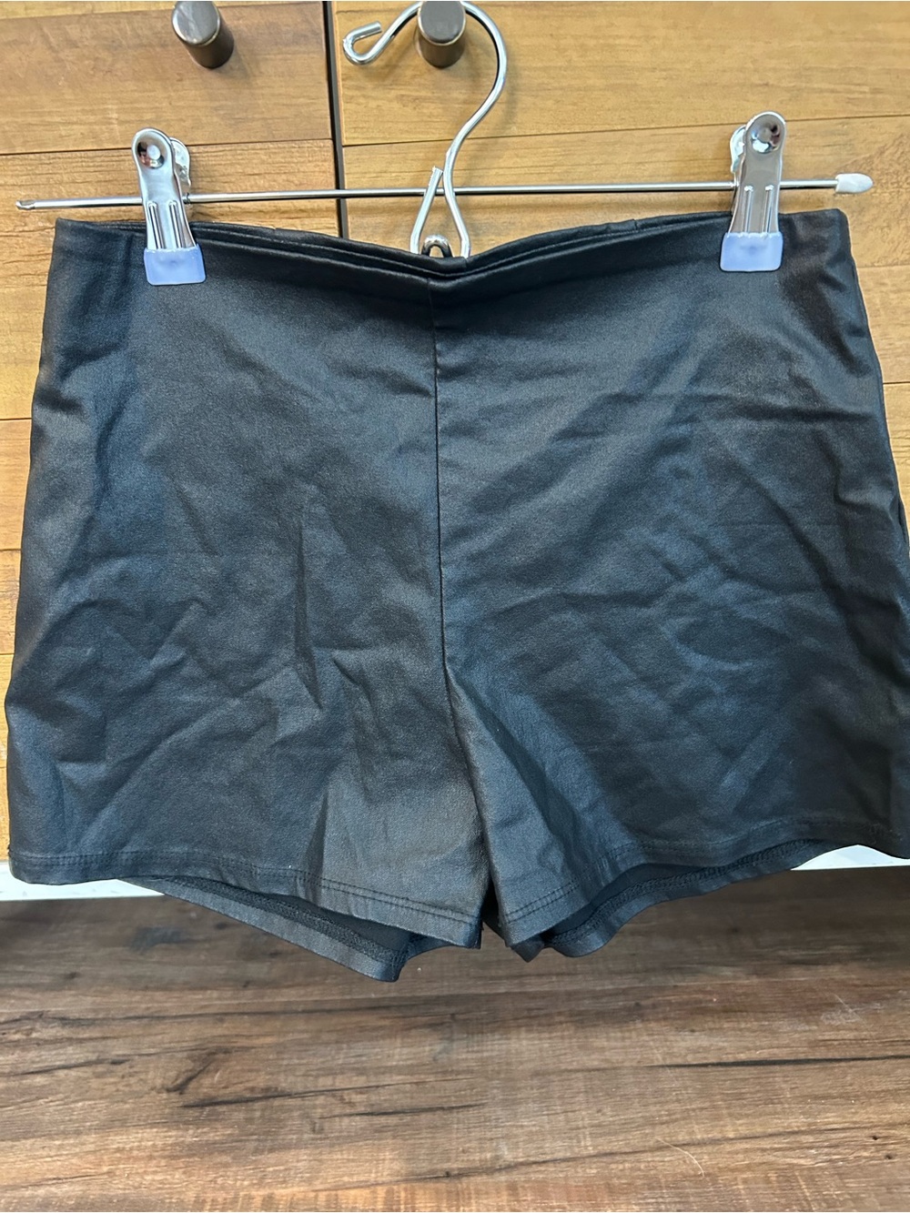 Pleather pull on Black Women's Stretch High-Waist Shorts Size small